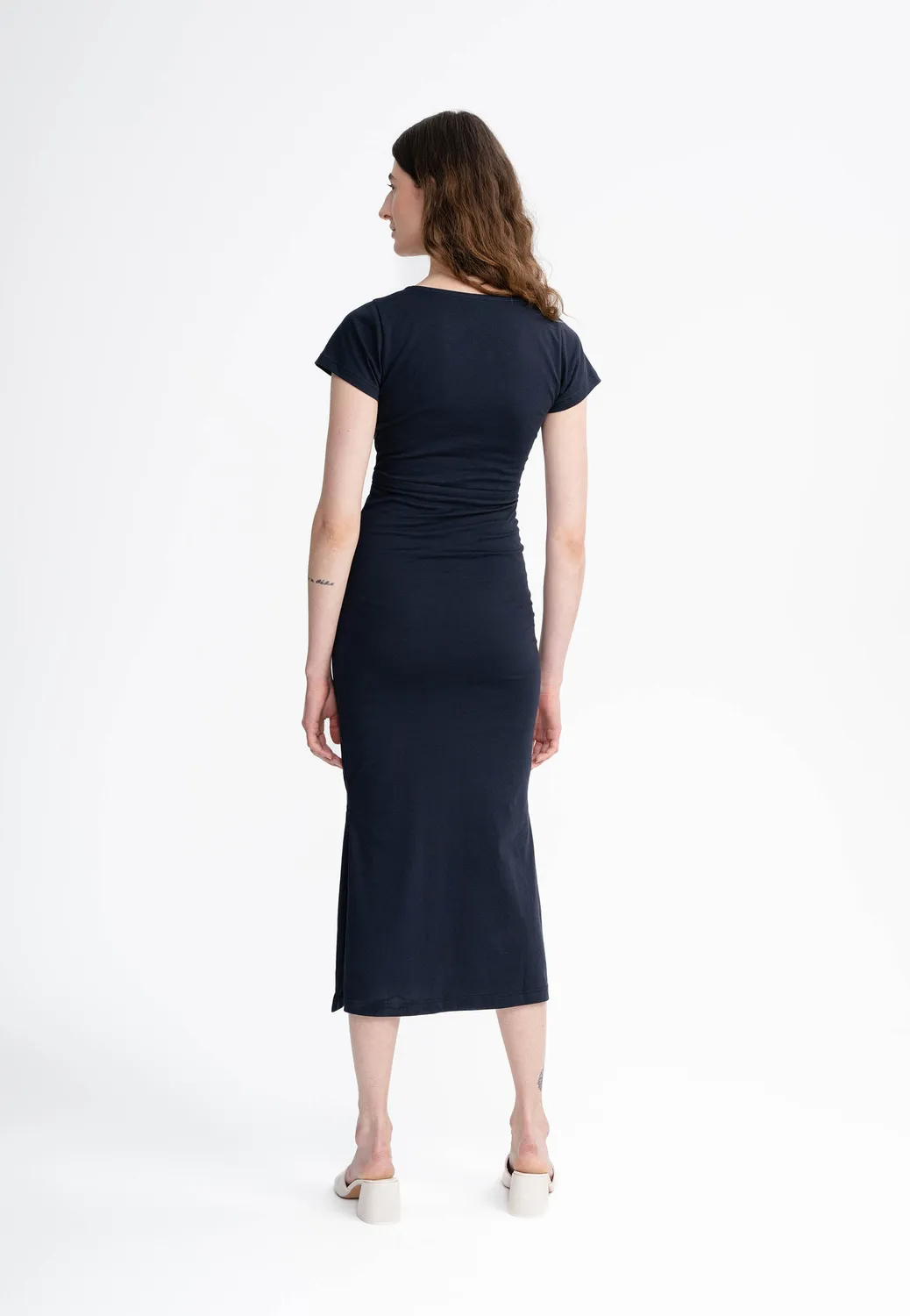 MELA SHREOSHI V-Neck Kleid lang navy Bio-Baumwolle