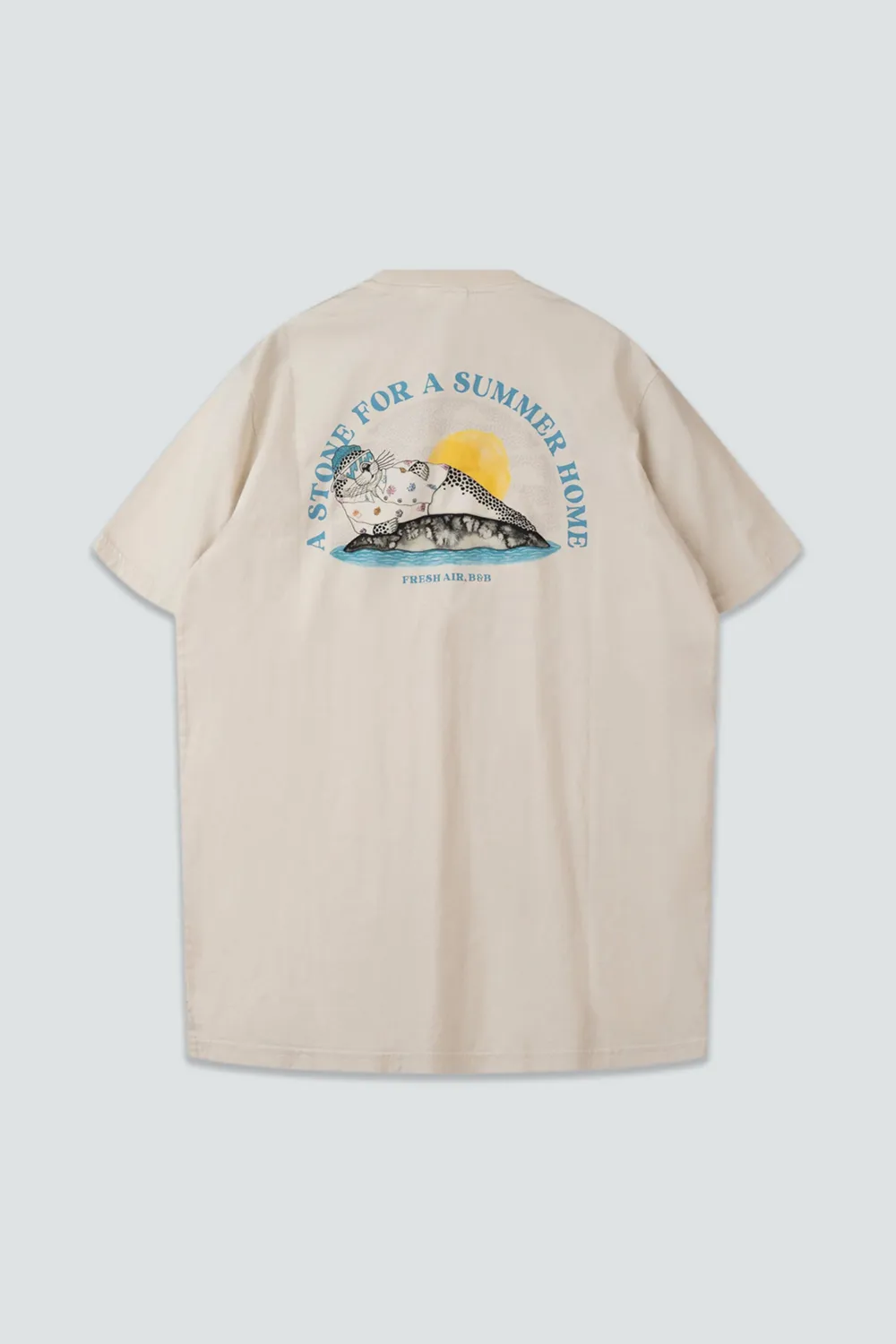 LAKOR Vacation Stone Back T-Shirt Rainy Day Bio