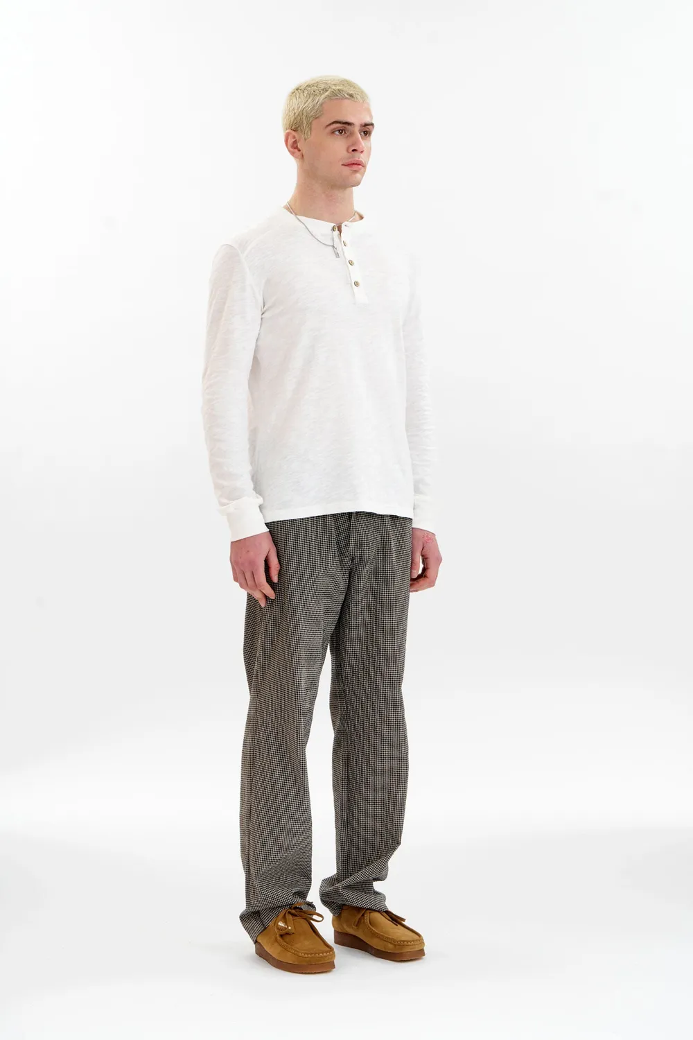 KOMODO JOSHUA Hose Check aus Bio-Baumwolle