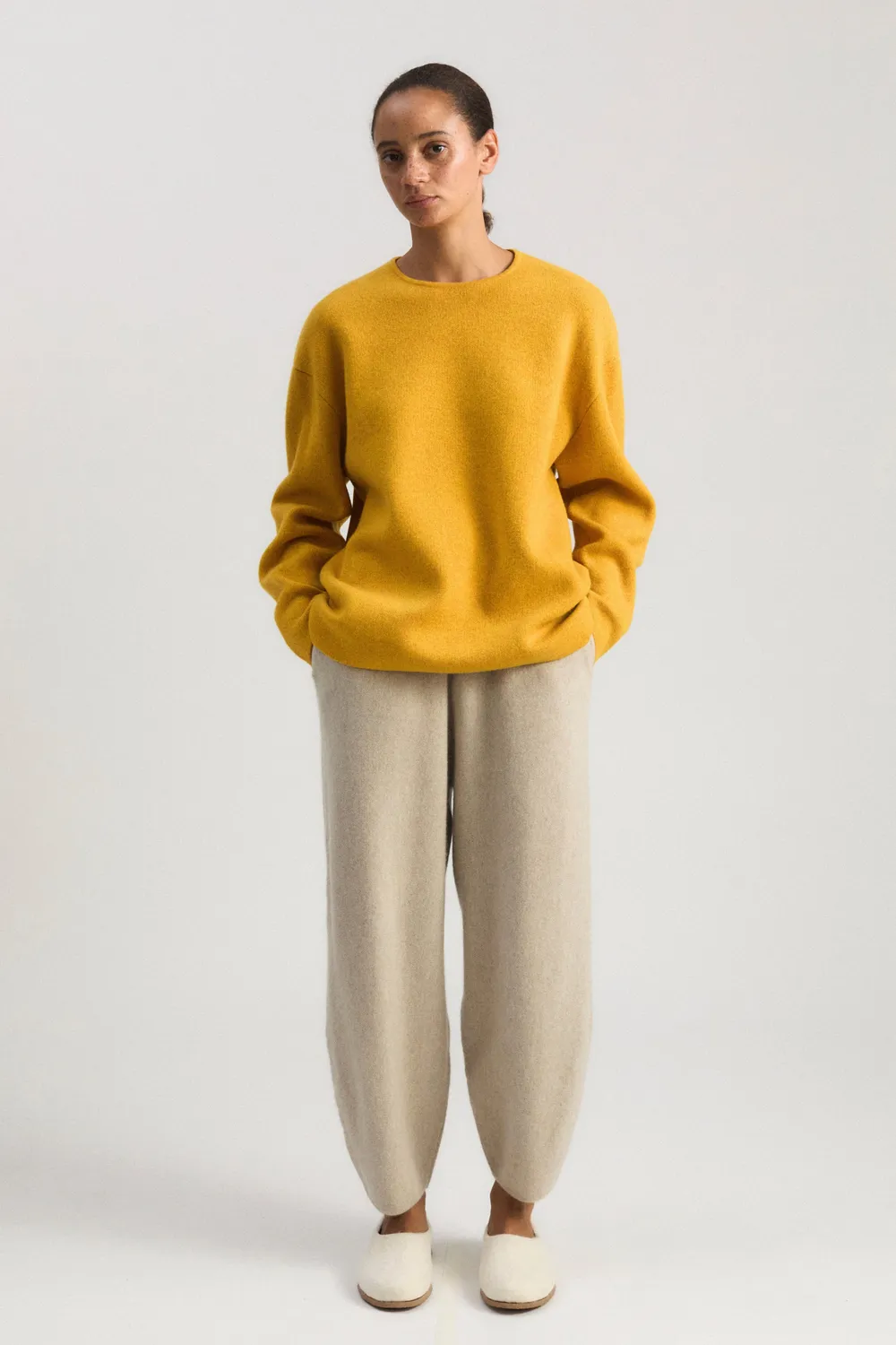 Oyuna Axa Pullover Amber Taupe wendbar
