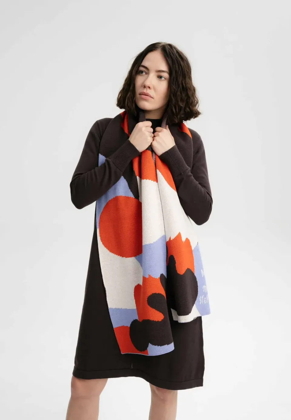 MELA Artist Edition Maggie Schal multicolor sun Bio-Baumwolle