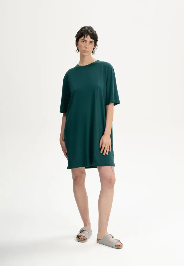 MELA Style BAASU T-Shirt Kleid schwarz oversized Bio-Jersey