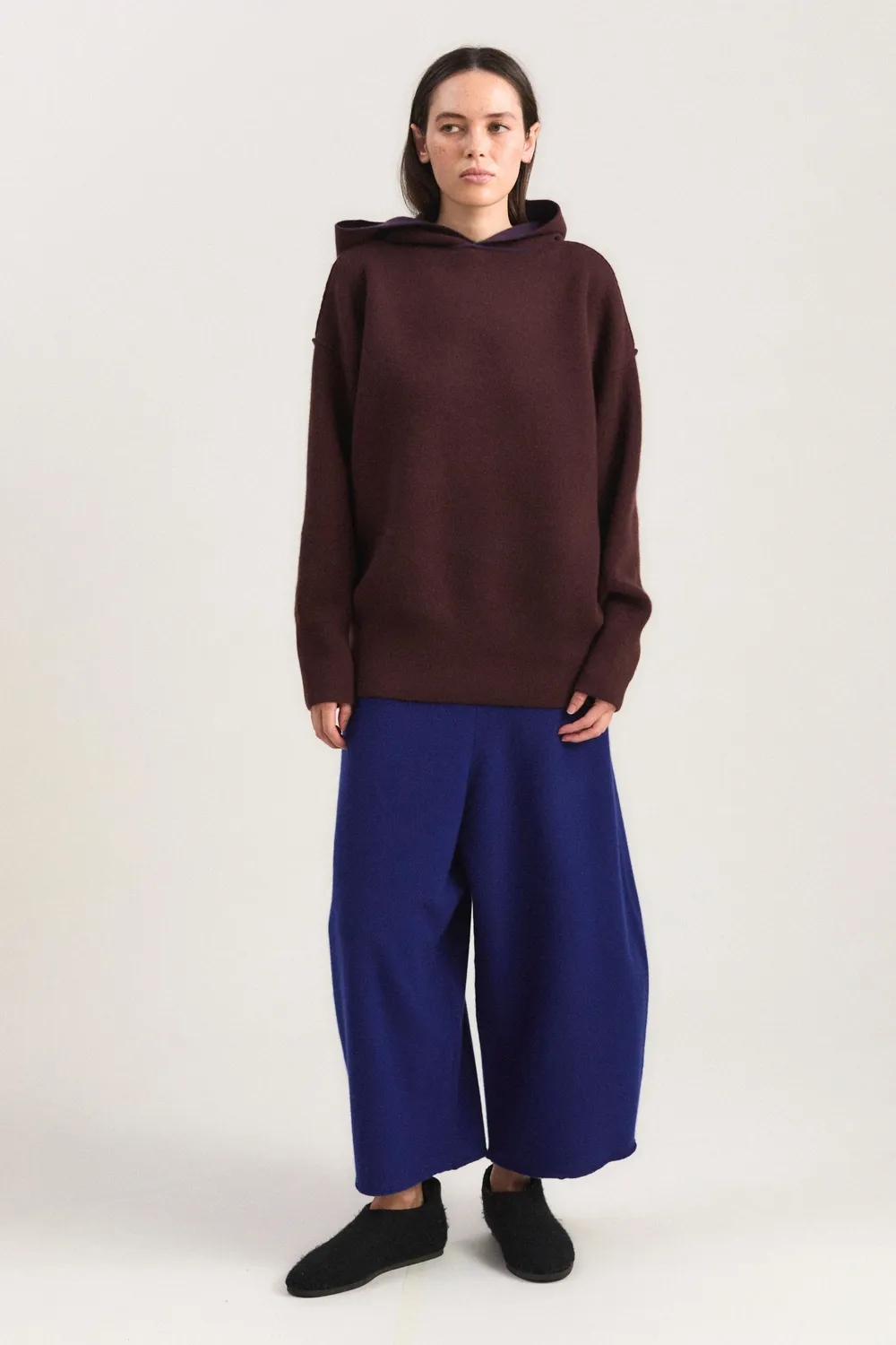 Oyuna Seku Hoodie Carob Ink Cashmere wendbar