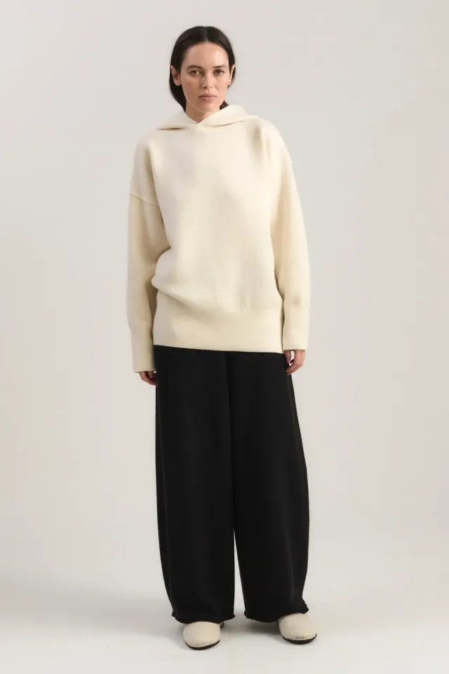Oyuna Seku Hoodie Ivory Cashmere wendbar