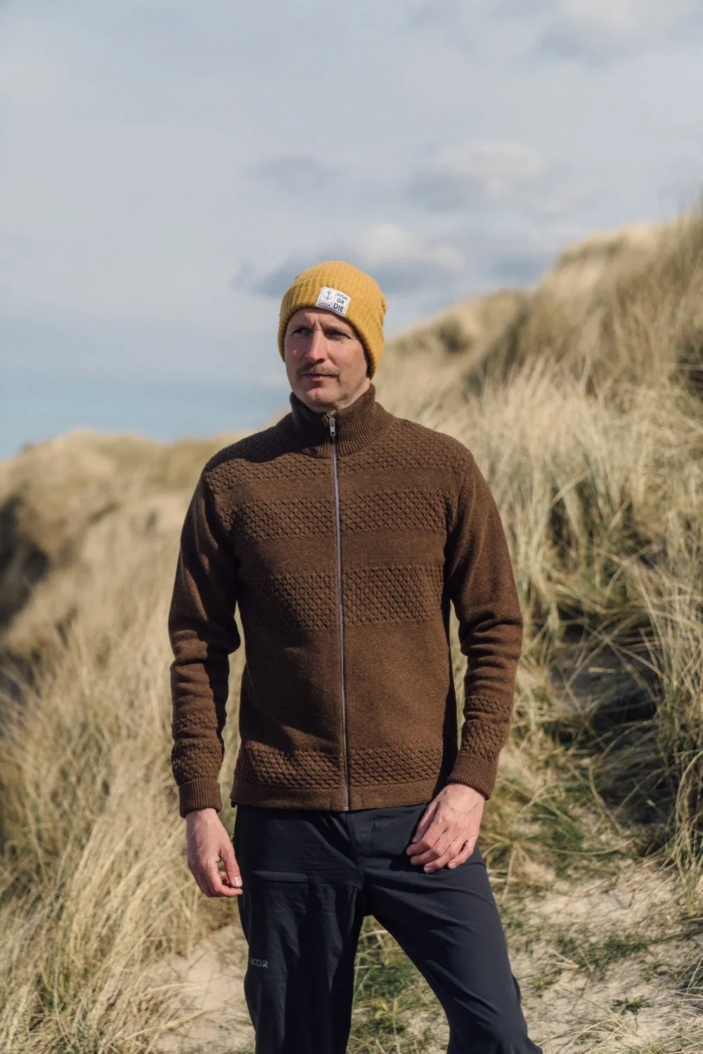 LAKOR Haddock Knit Strickpullover Braun Wolle