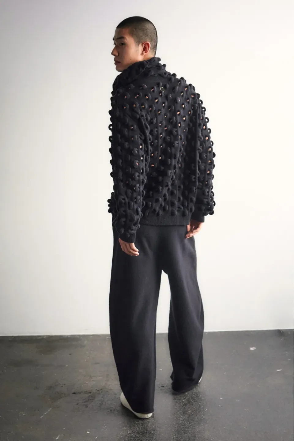 Oyuna Marui Pullover Schwarz 3D-Strick