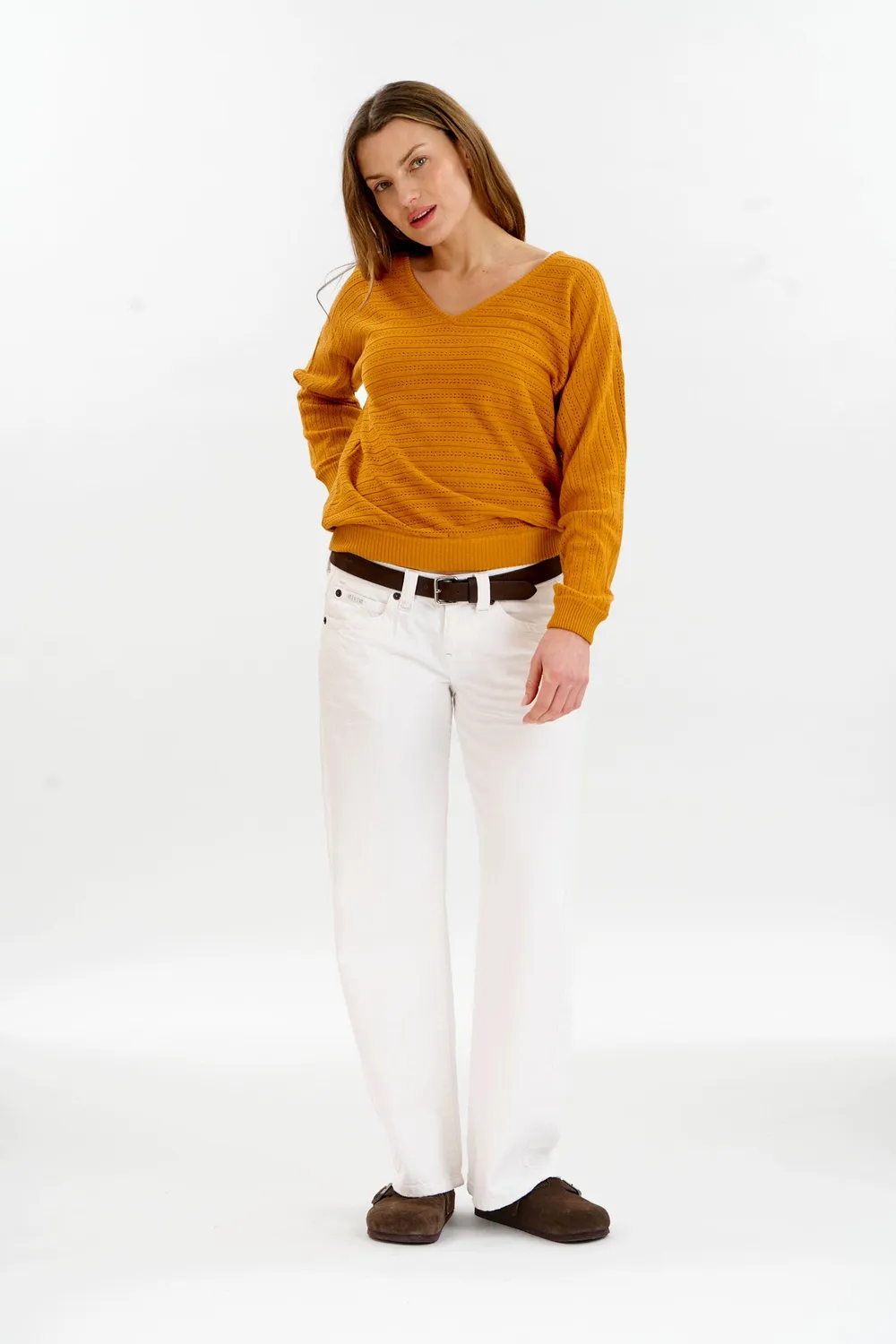 Komodo Pia Pullover Senf Lochstrick Bio-Baumwolle