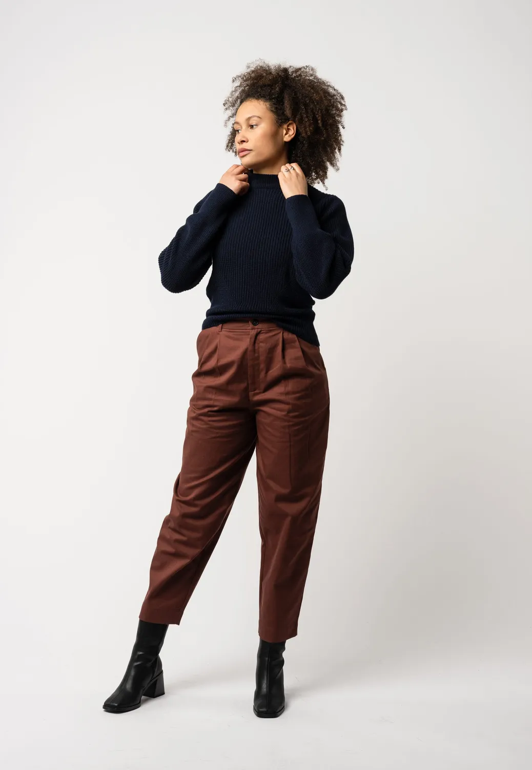 MELA RIYA Strickpullover dunkelbraun M Bio-Baumwolle