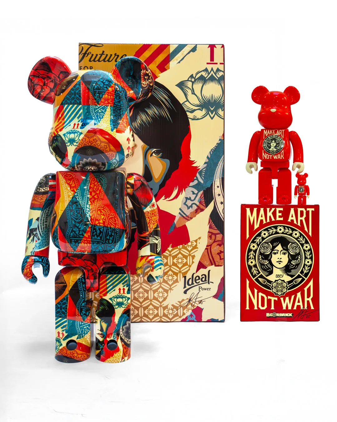 Obey Collage Bearbrick 1000% Vinylfigur signierte Box