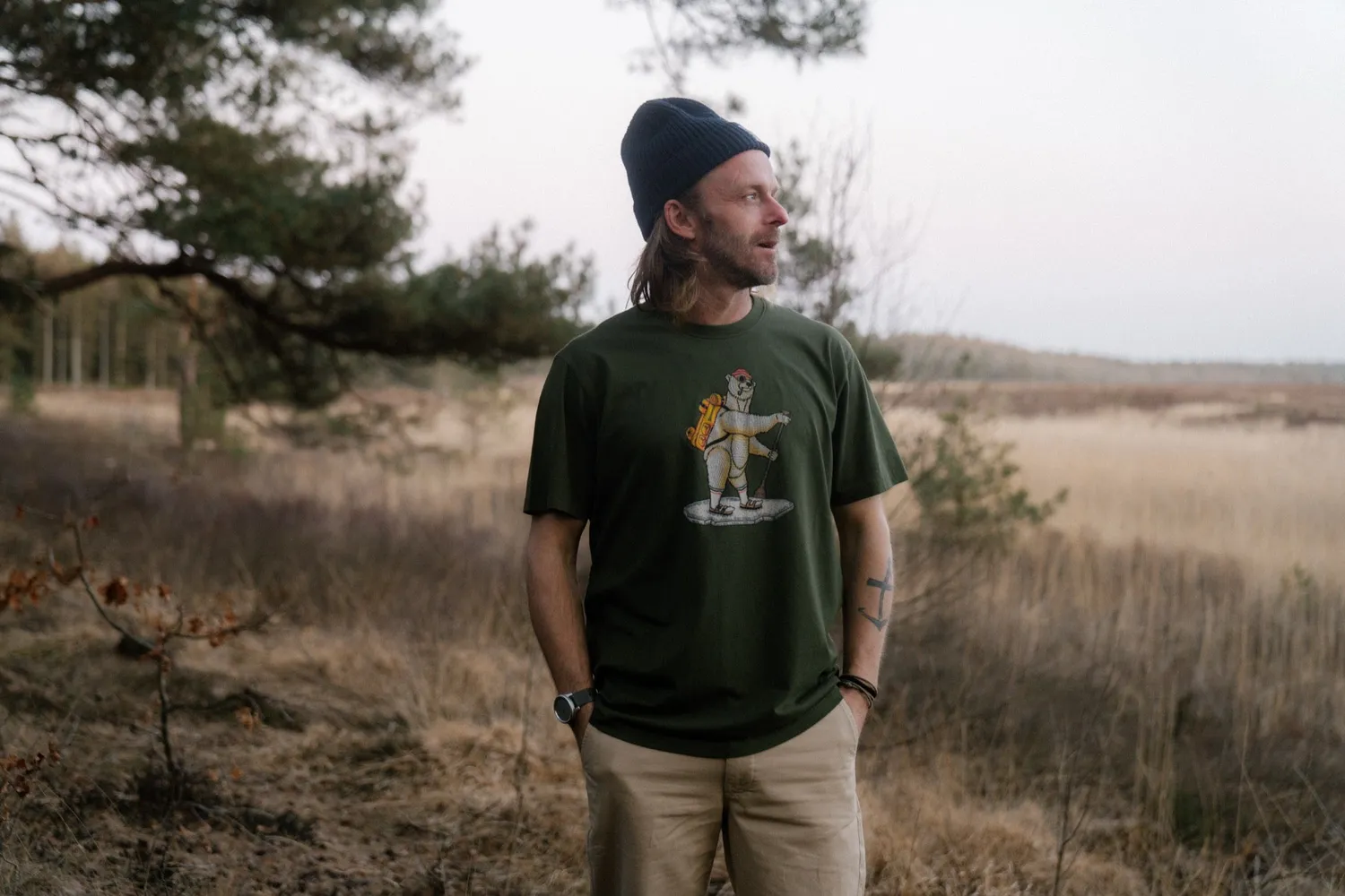 LAKOR WASSUP T-Shirt Rifle Green Bio-Baumwolle