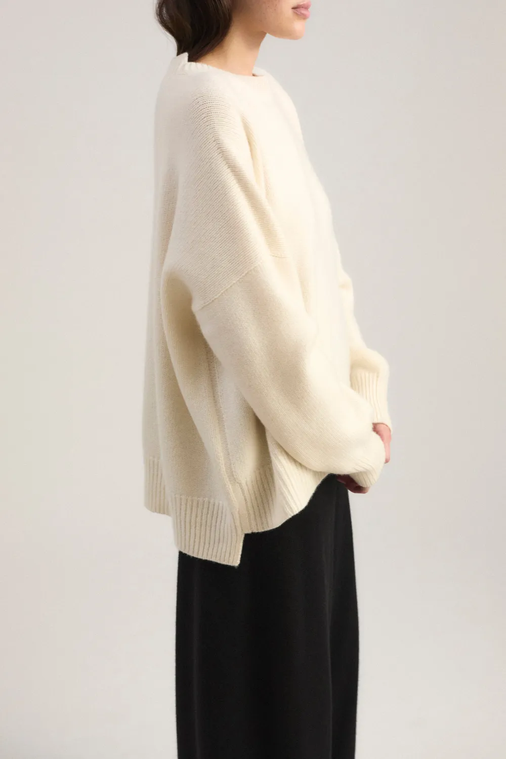 Oyuna Aila Sweater Pullover Ivory Oversize