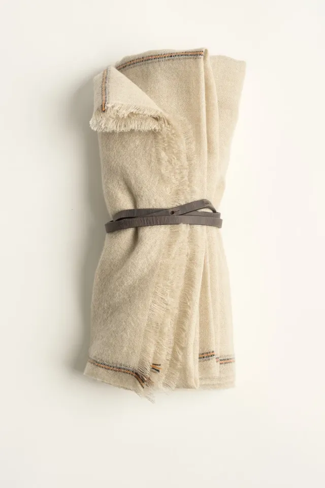 Oyuna Komo Reisedecke Beige mit Streifen