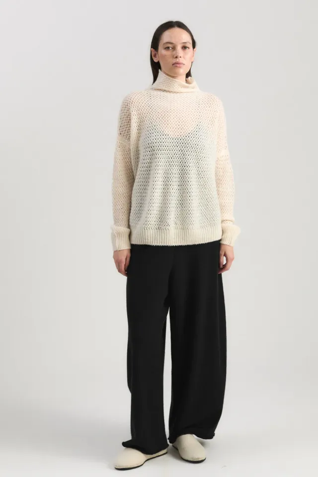 Oyuna Runa Pullover Snow Kaschmir Seide Rollkragen