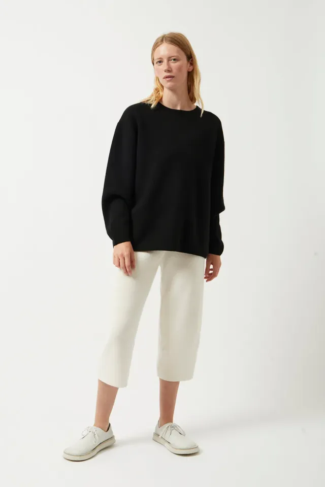 Oyuna Axa Pullover Schwarz Damen Oversize