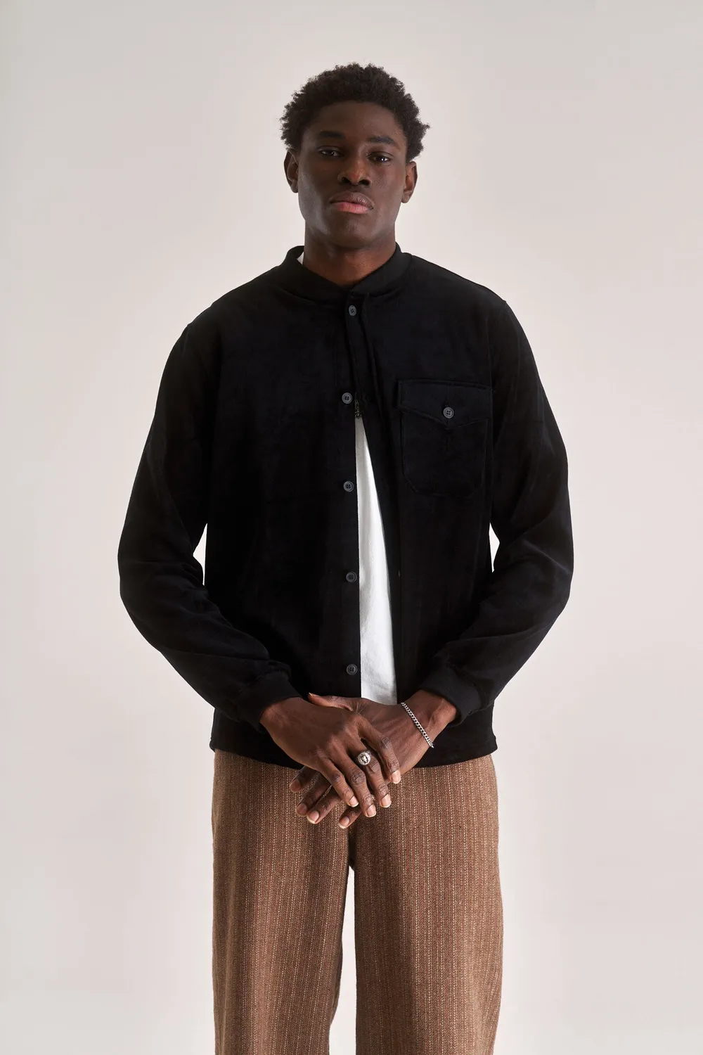 Komodo Cole Hemdjacke Black Velvet Bio-Baumwolle