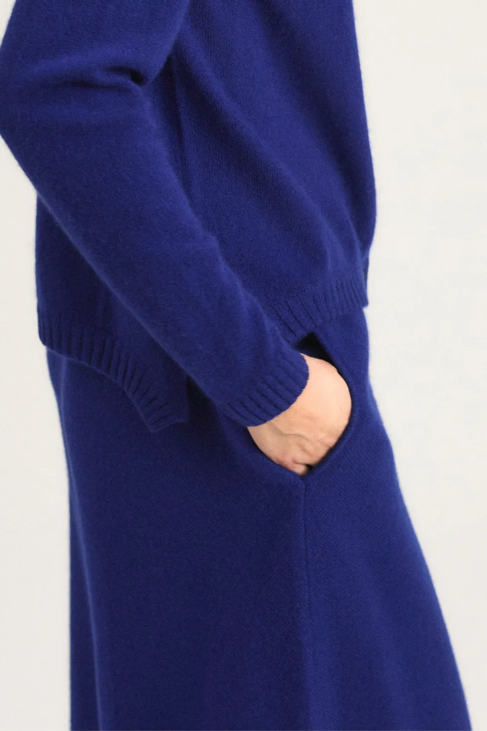 Oyuna Maxi Hose Ink aus Kaschmir