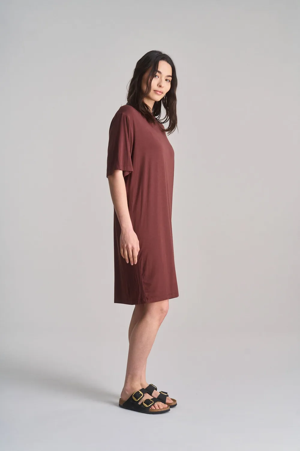 KOMODO SADIE Kleid Schoko Modal mit Gürtel
