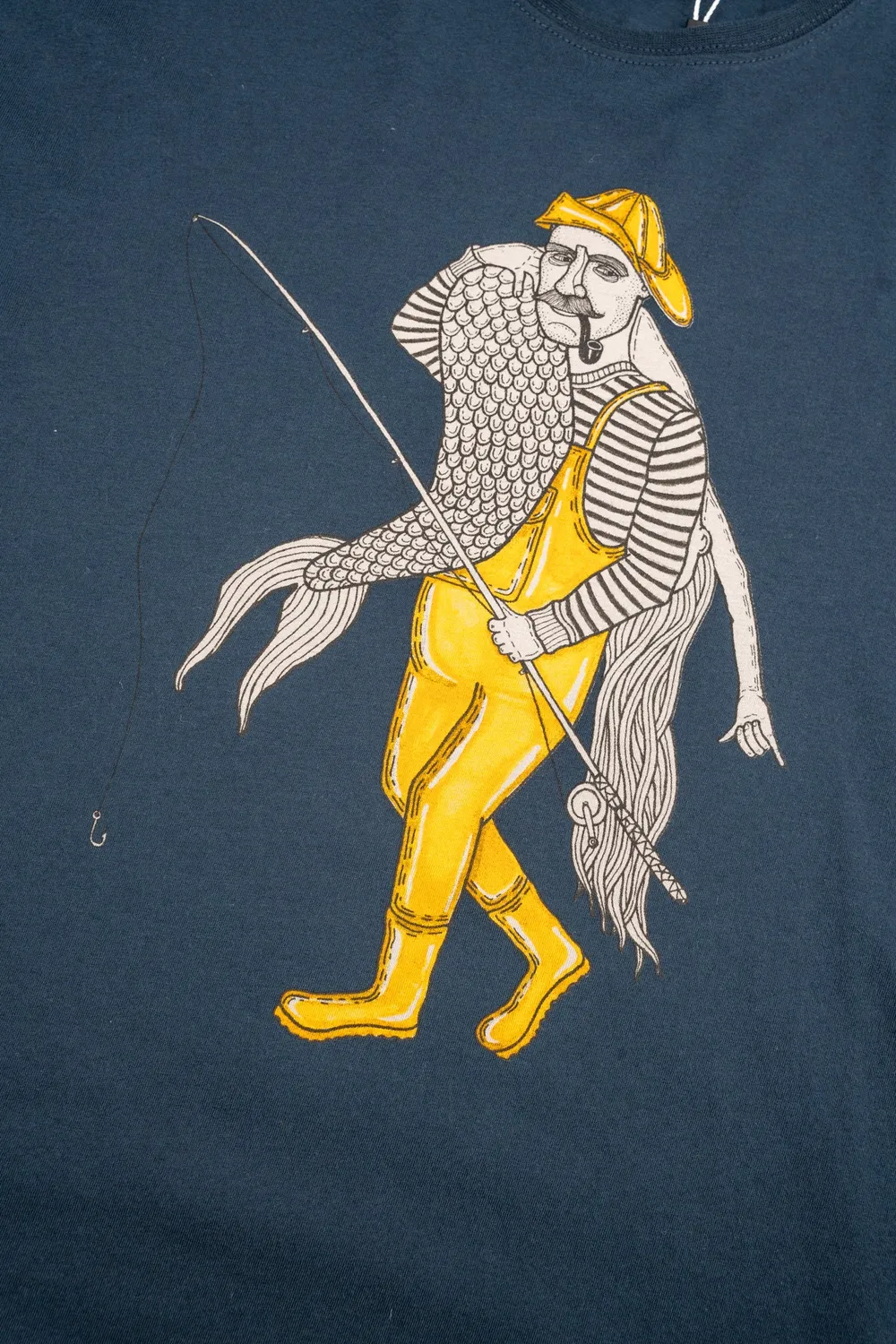 LAKOR Catch of a Lifetime T-Shirt Blueberry Bio