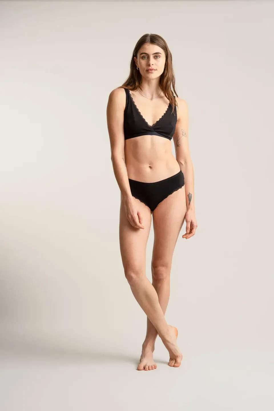 Komodo Paloma Slip Schwarz Bio-Baumwolle Spitze
