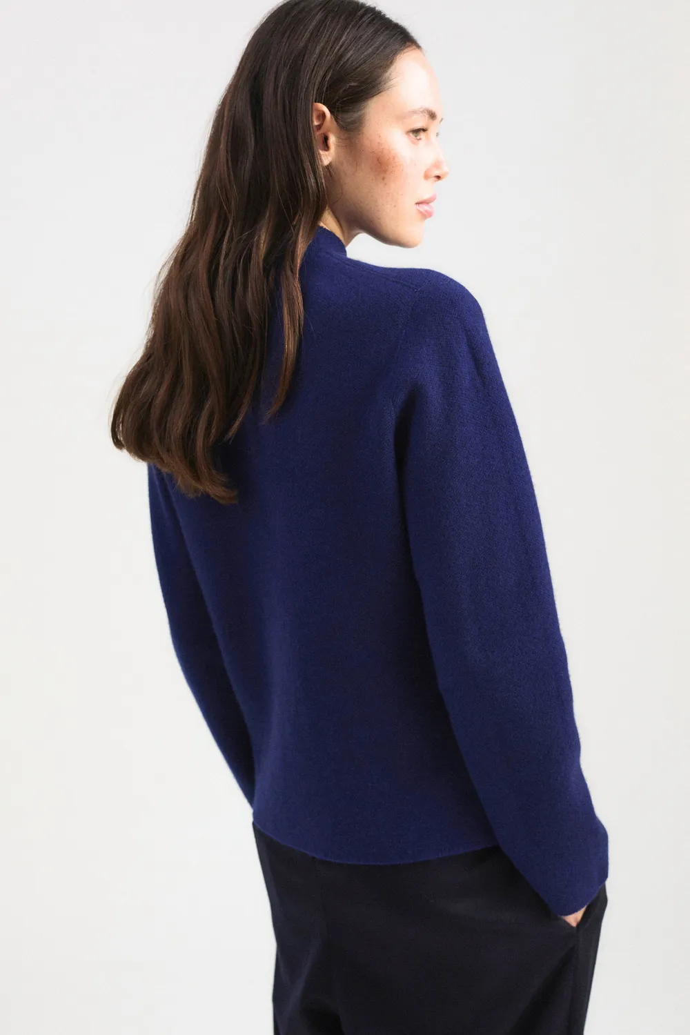 Oyuna Niaza Jacke Ink Ocean wendbar