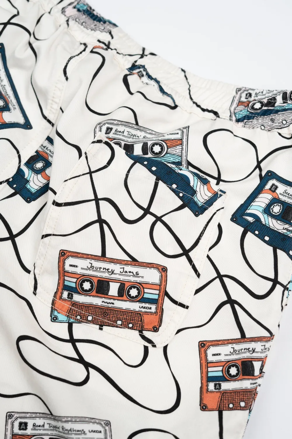 LAKOR Roadtrip Mixtape Shorts Star White Lyocell-Mix