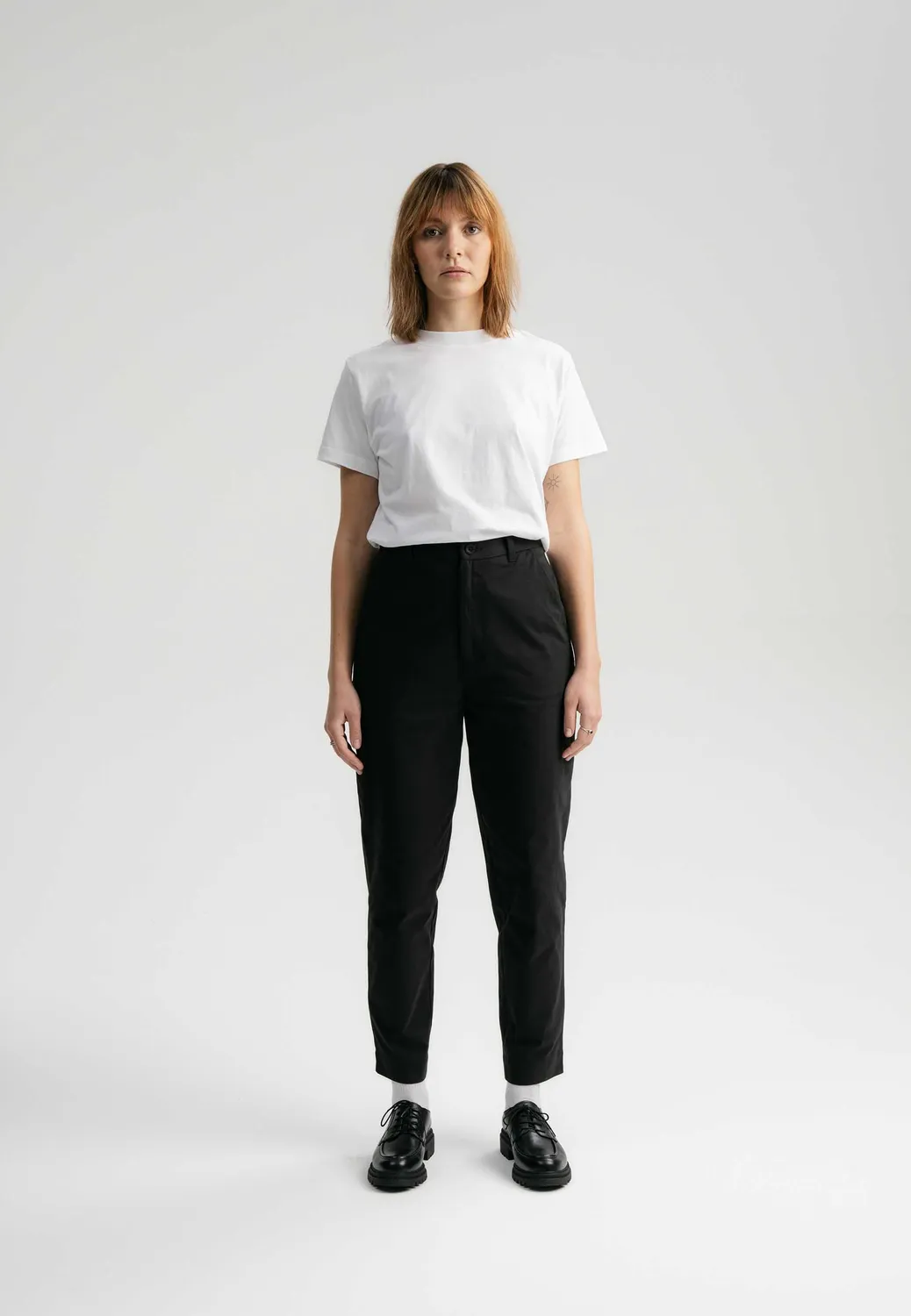 MELA JANAKI Hose schwarz Gr. 38 aus Bio-Baumwolle