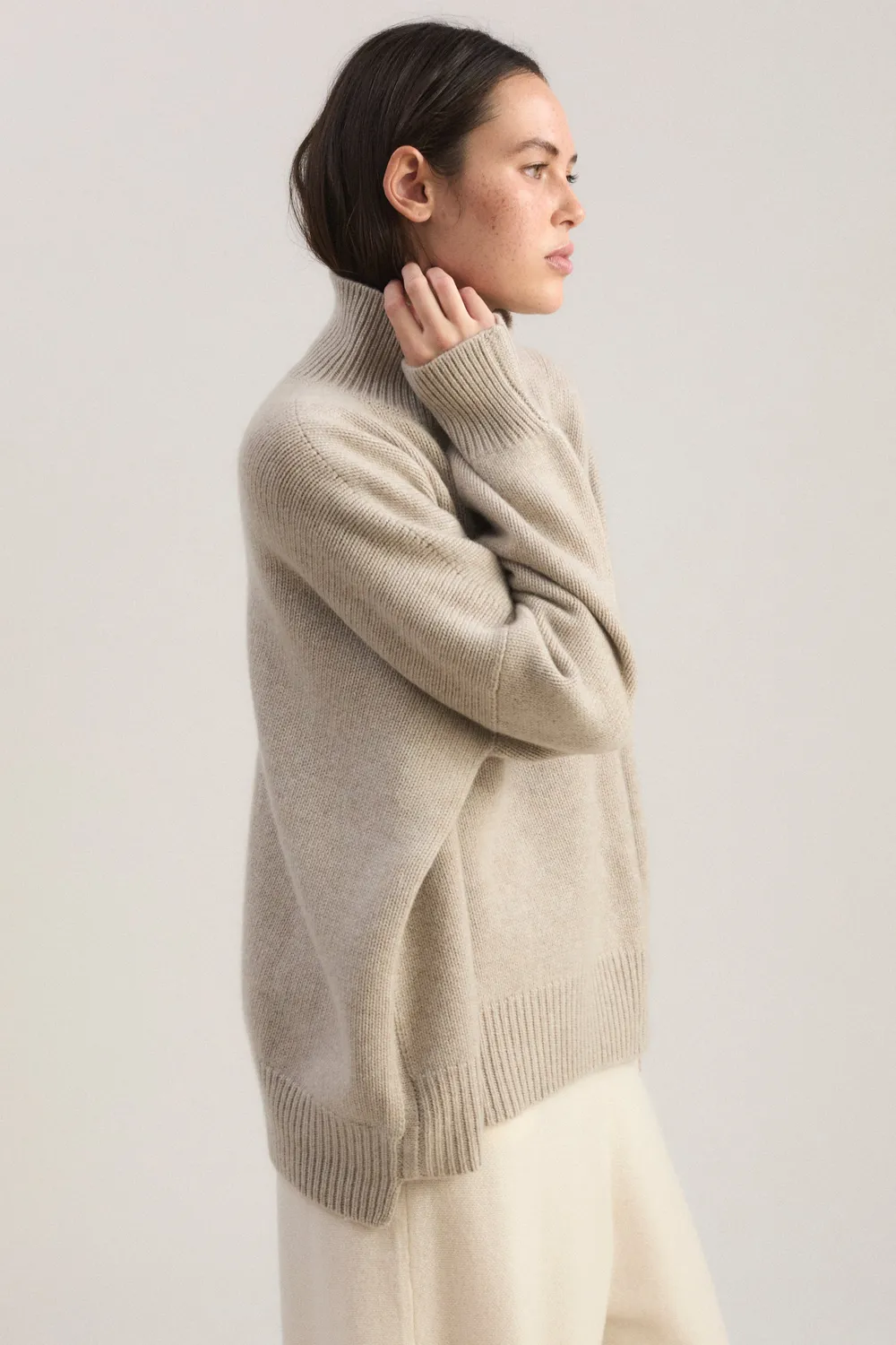 Oyuna Kaila Pullover Feather Rollkragen Kaschmir