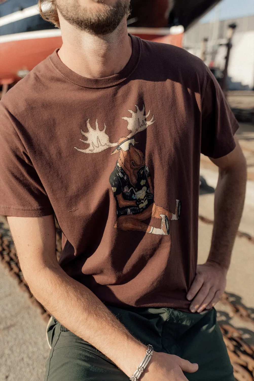 LAKOR Booze Moose T-Shirt Chicory Coffee Bio-Baumwolle