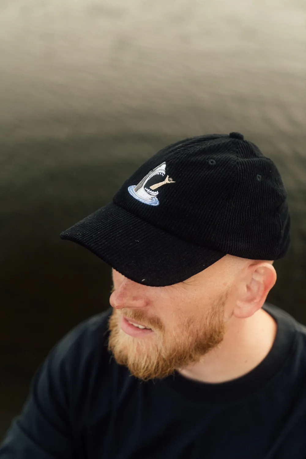 LAKOR Shark Shaka Cap Schwarz Recycling-Polyester