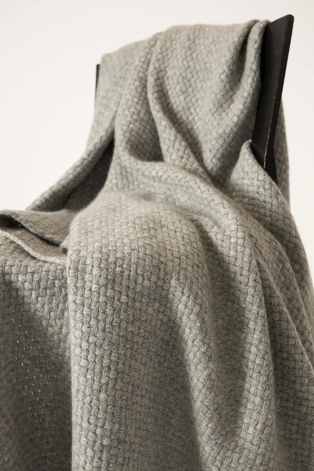 Oyuna Maple Decke Soft Grey Kaschmir