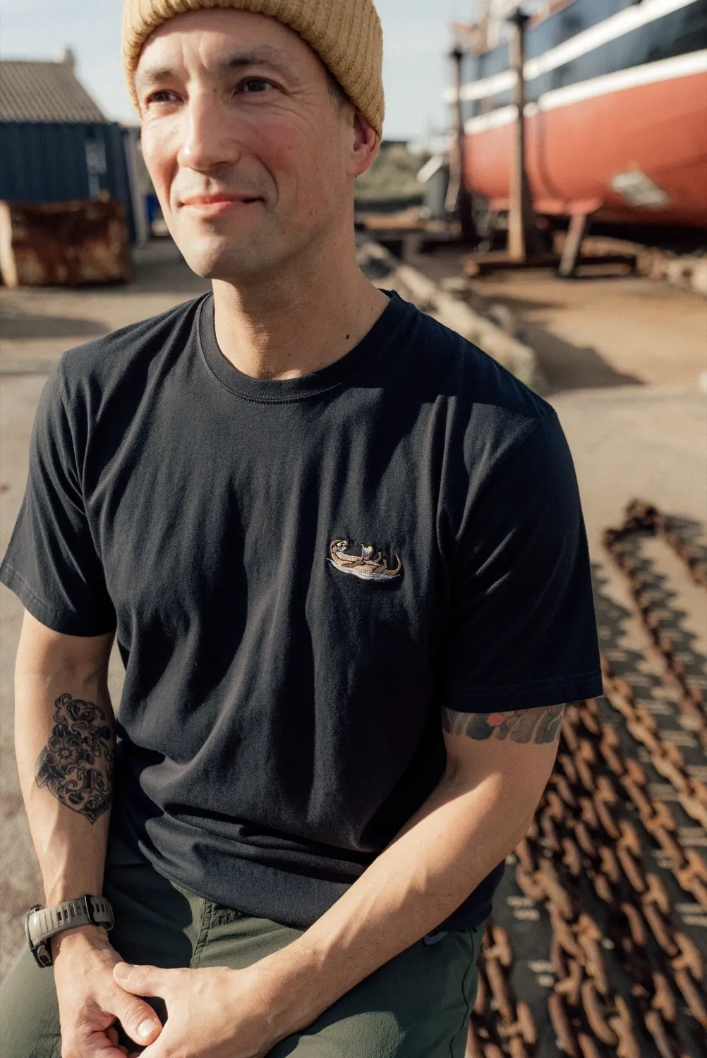 LAKOR Mini An Otter Vacation T-Shirt Moonless Night Bio-Baumwolle