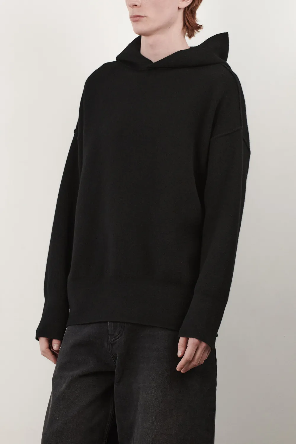 Oyuna Seku Hoodie Schwarz Wendehoodie