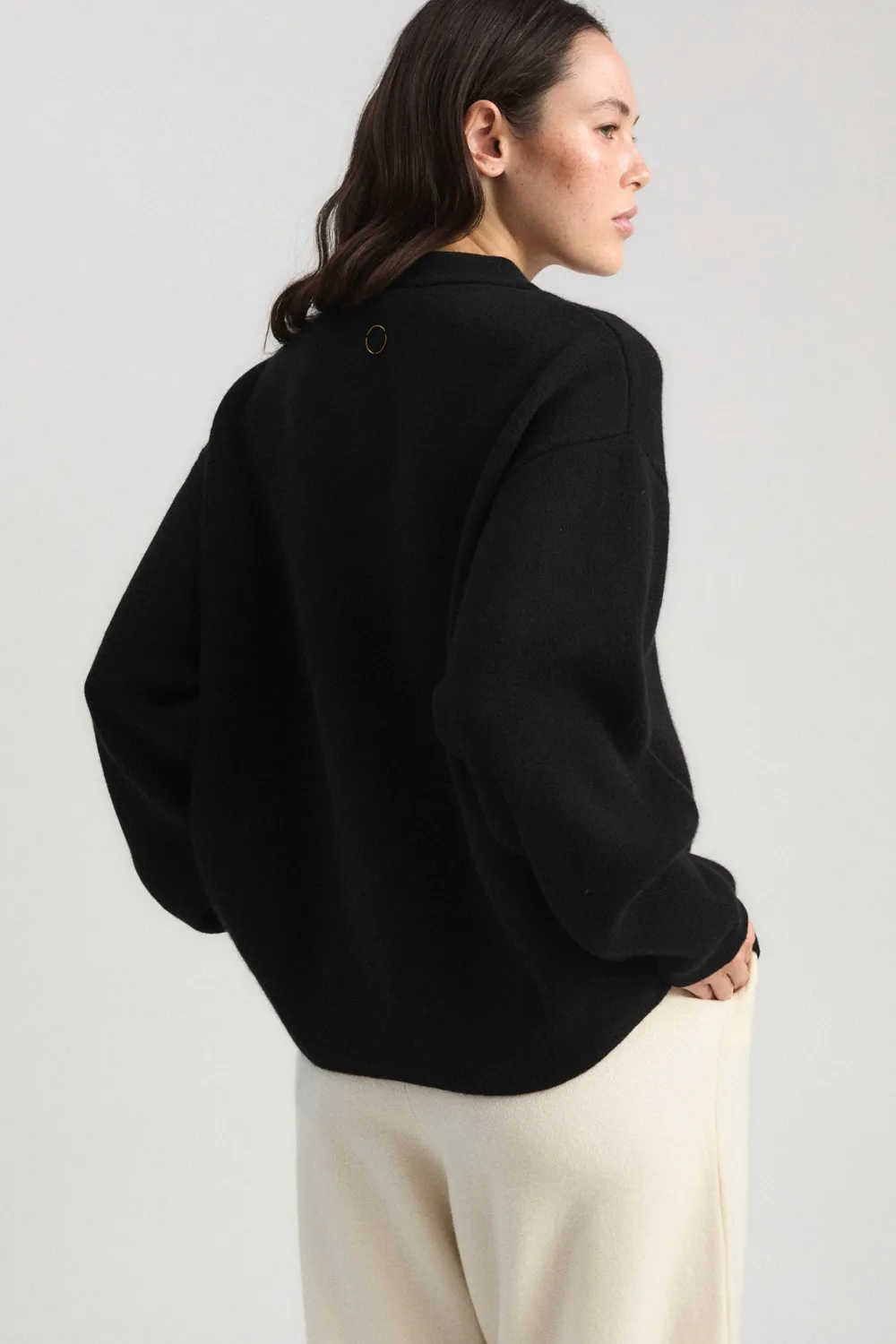 Oyuna Boto Jacket Bomberjacke Schwarz aus Kaschmir