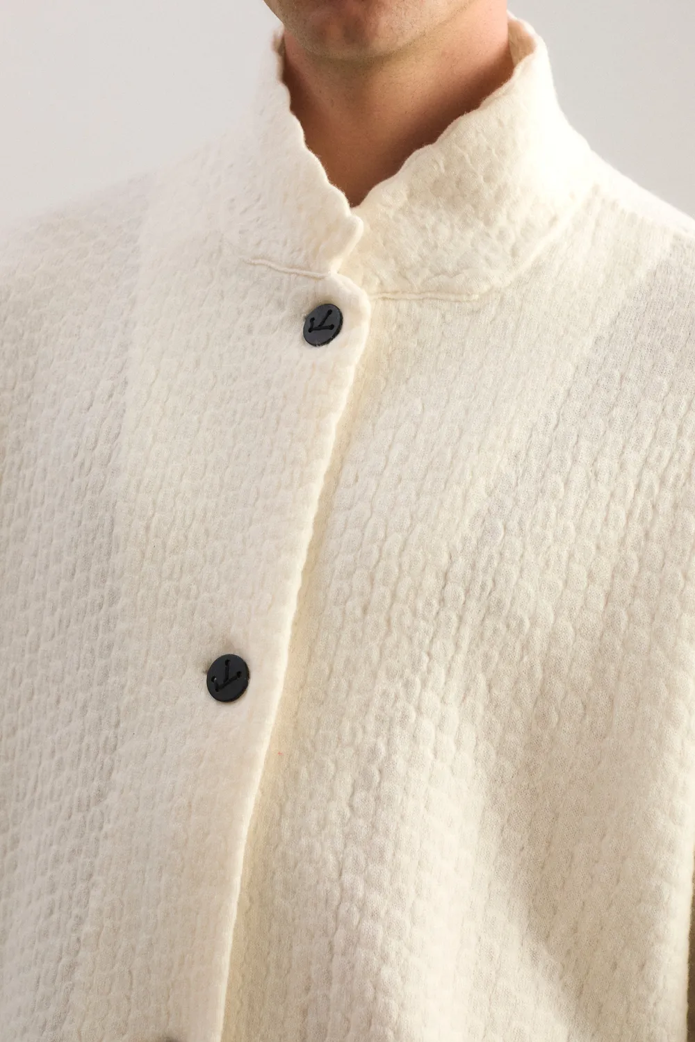 Oyuna Akiri Strickjacke Ivory aus Cashmere