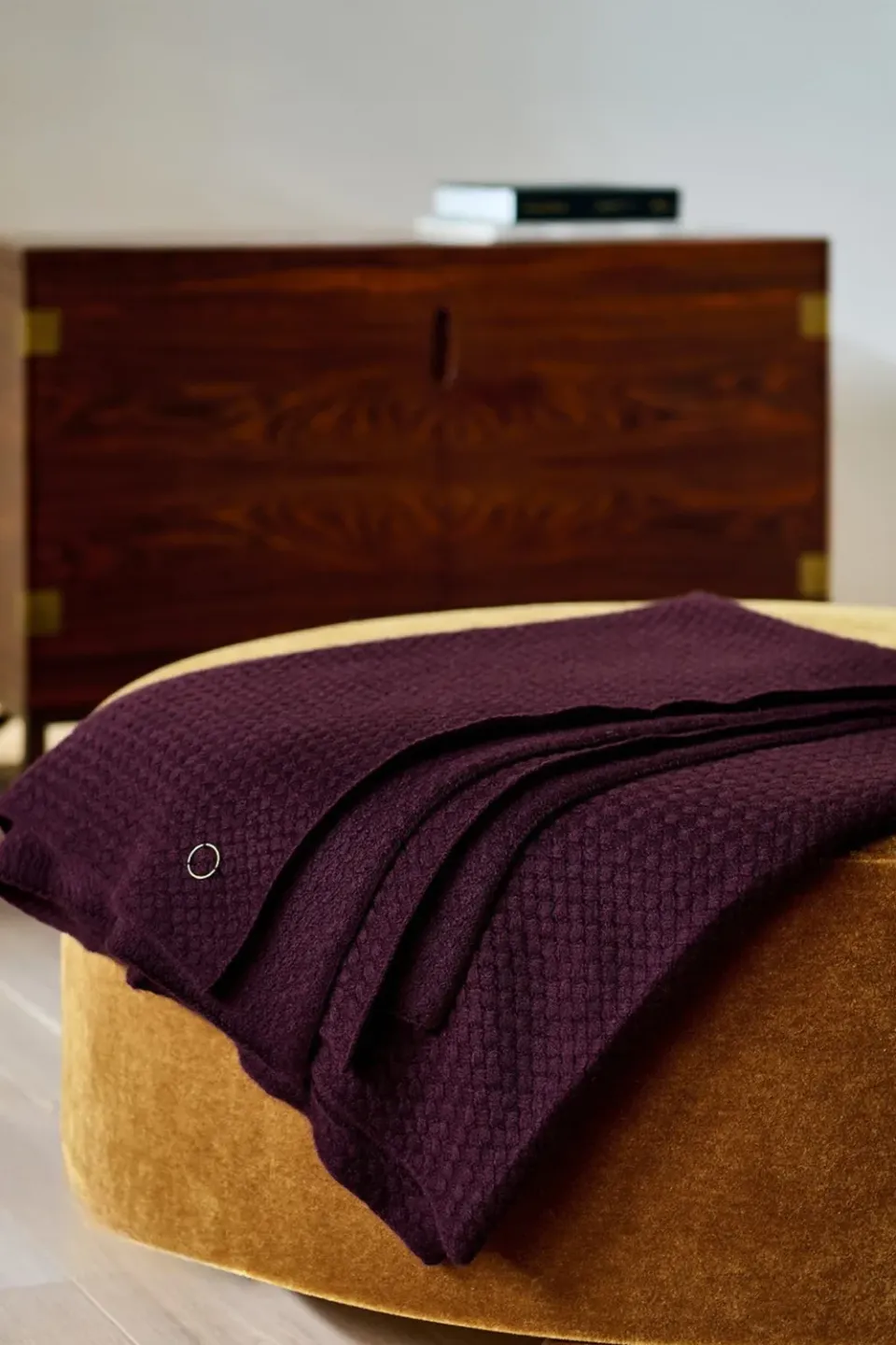 Oyuna Maple Decke Carob aus Cashmere