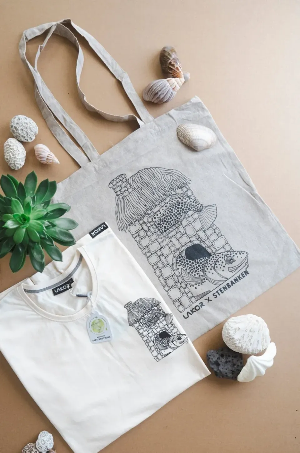 LAKOR Stenbanken Off White Stoffbeutel natur recycelt