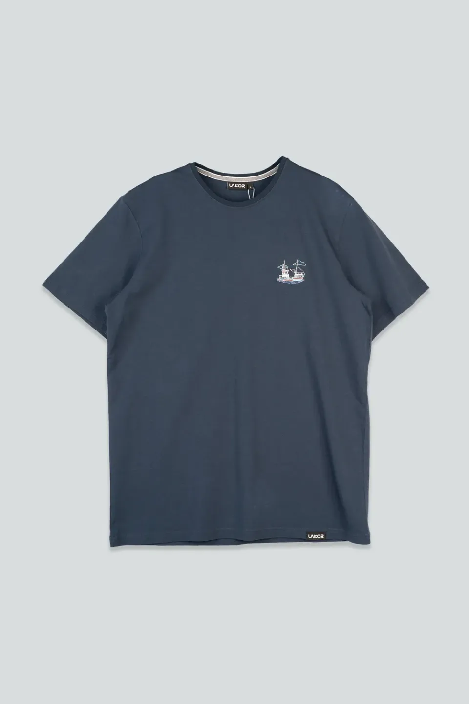 LAKOR Den Levende Fiskerihavn T-Shirt Blueberry Bio
