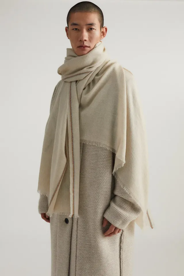 Oyuna Komo Wrap Beige Decke Cashmere Streifen