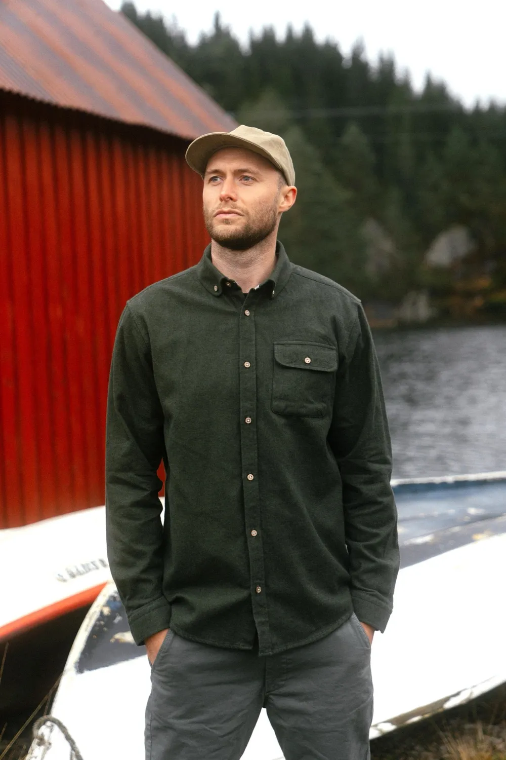 LAKOR Moss Shirt Hemd Rifle Green aus Bio-Baumwolle