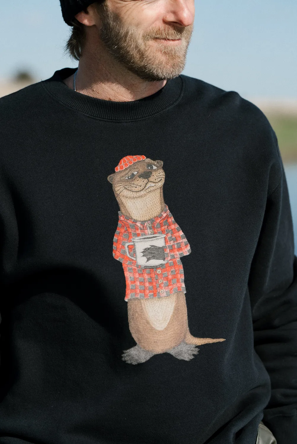 LAKOR An Otter Coffee Crewneck Sweatshirt Moonless Night Bio