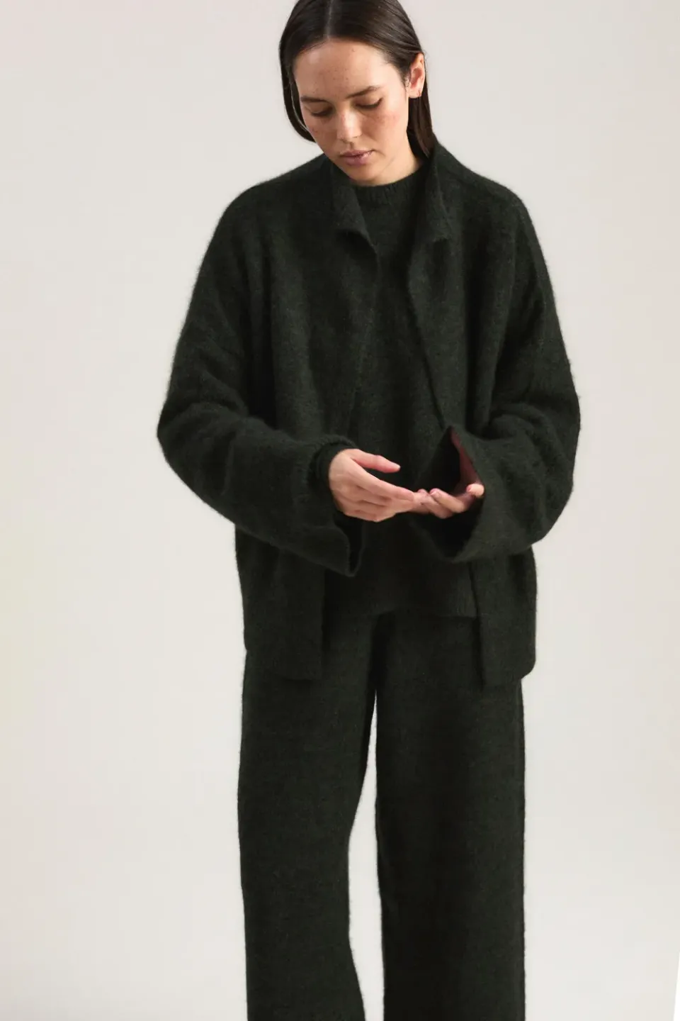 Oyuna Sona Cardigan Pine Jet Strickjacke Kaschmir-Seide
