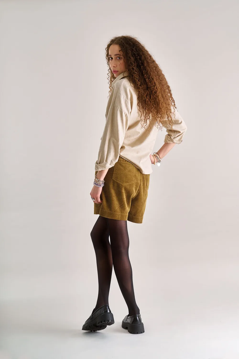 KOMODO LIMA Cord-Shorts Olive Gr. 36 Bio-Baumwolle