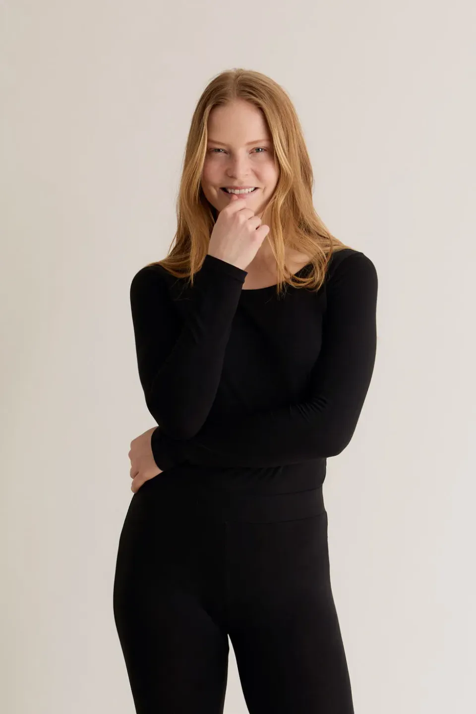 KOMODO DARCEY Top Schwarz Bio-Baumwolle Elastan