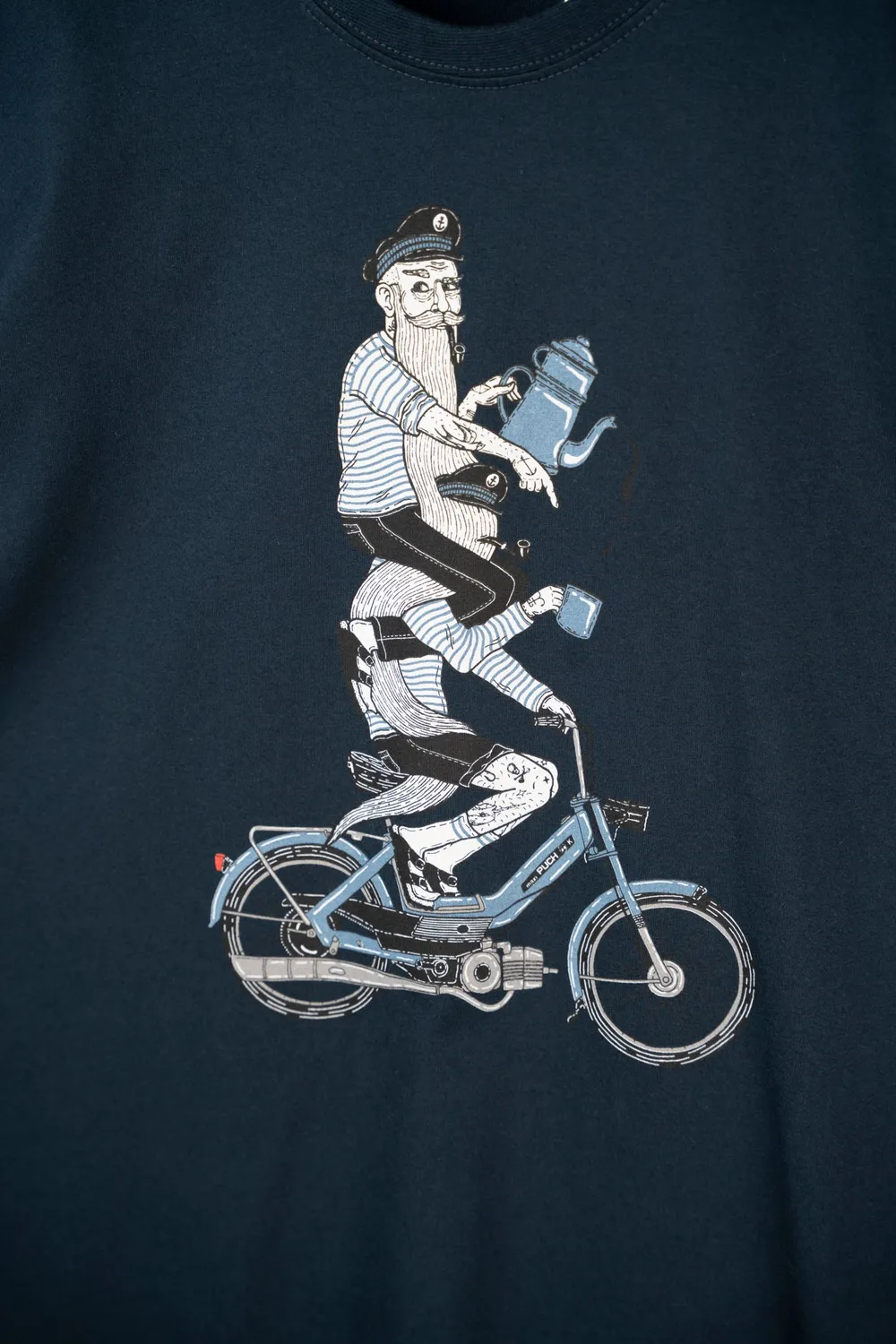 LAKOR Hitching a Ride T-Shirt Blueberry Bio