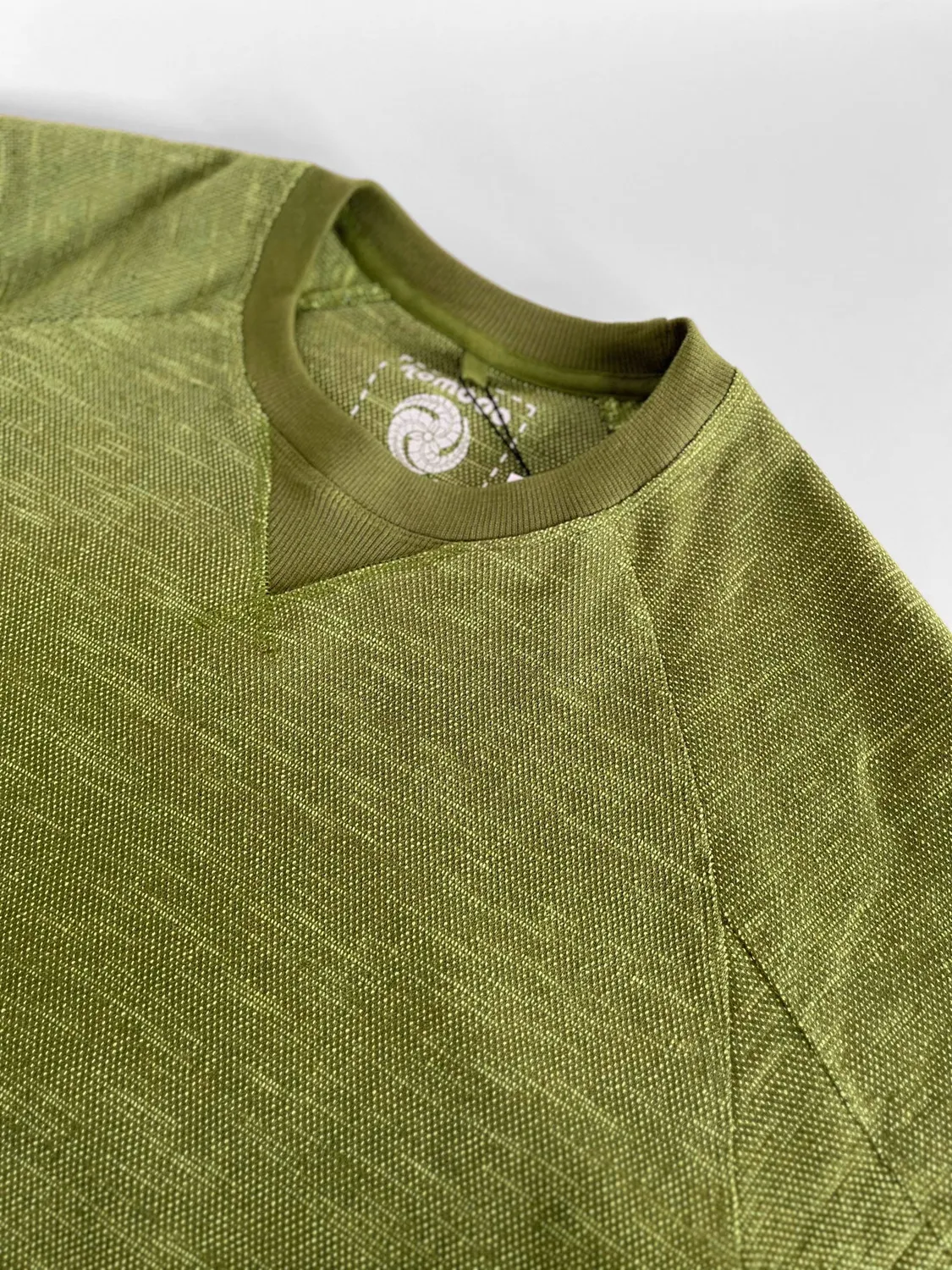 Komodo Anton Sweatshirt Grün-Melange Bio