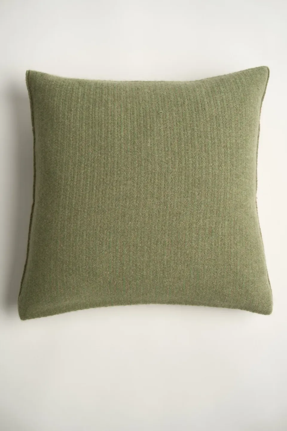 Oyuna Letra Kissenbezug Verde Taupe Zweifarbig