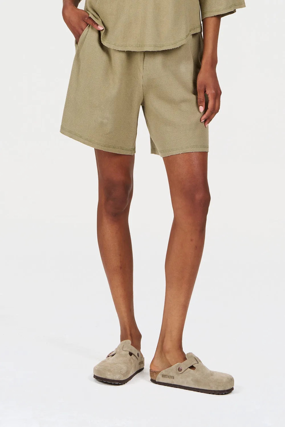 KOMODO MARLIE Shorts Grün Bio-Baumwolle Waffle