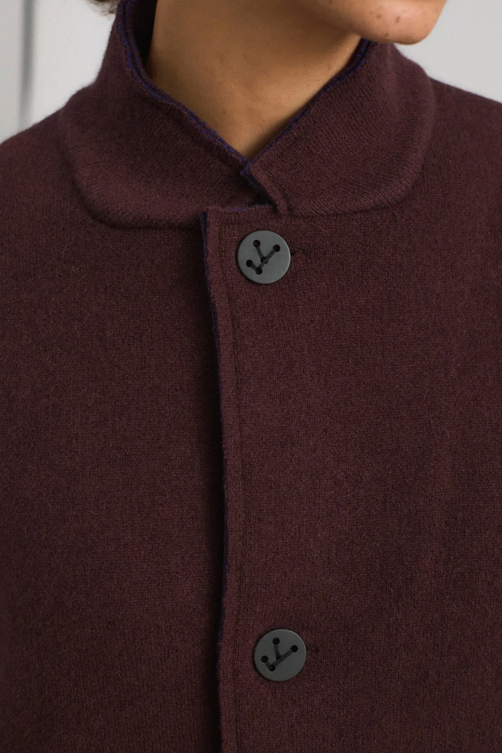Oyuna Wind Jacke Carob Ink Kaschmir-Jacke relaxed