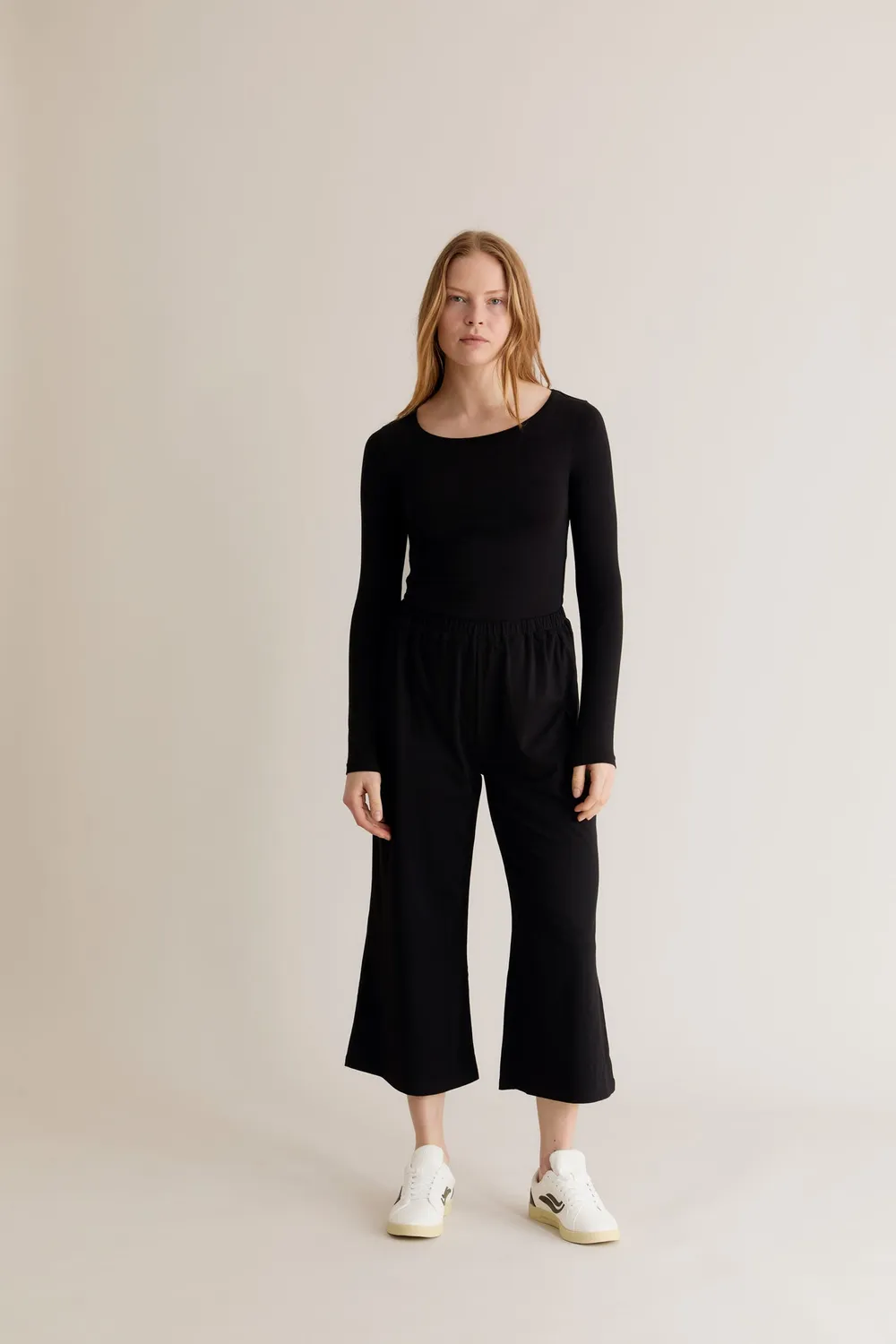 KOMODO DARCEY Top Schwarz Bio-Baumwolle Elastan