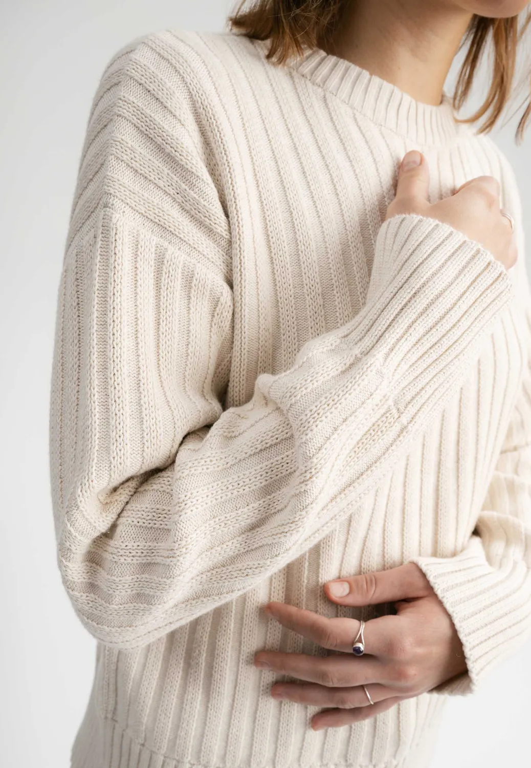 MELA ISHANI Strickpullover schwarz Bio-Baumwolle
